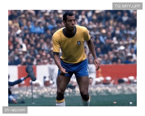 西班牙新星库巴西获得首发 年轻后卫经受大赛考验